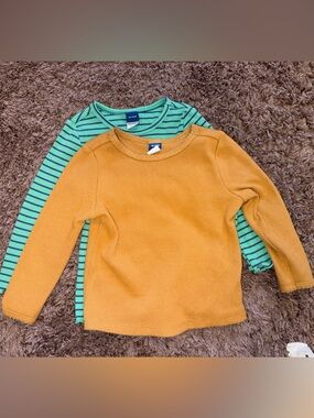 Old Navy Long Sleeve Top 18-24m